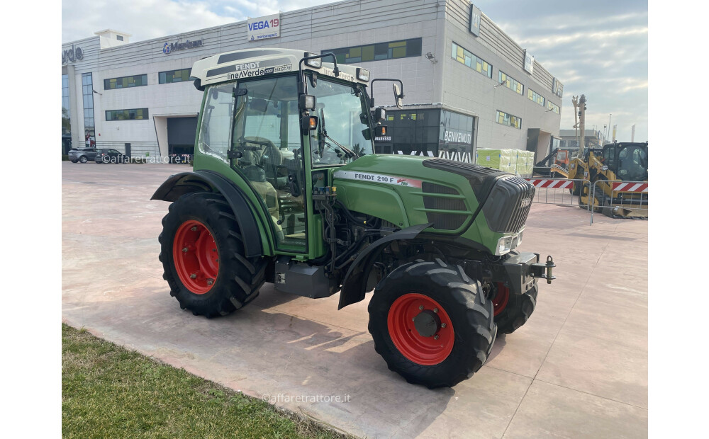 Fendt 210 VARIO Usado - 13