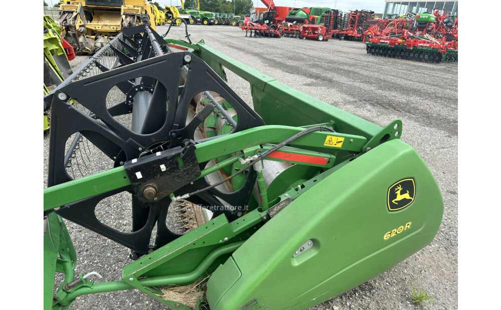 John Deere 620R Usado - 8