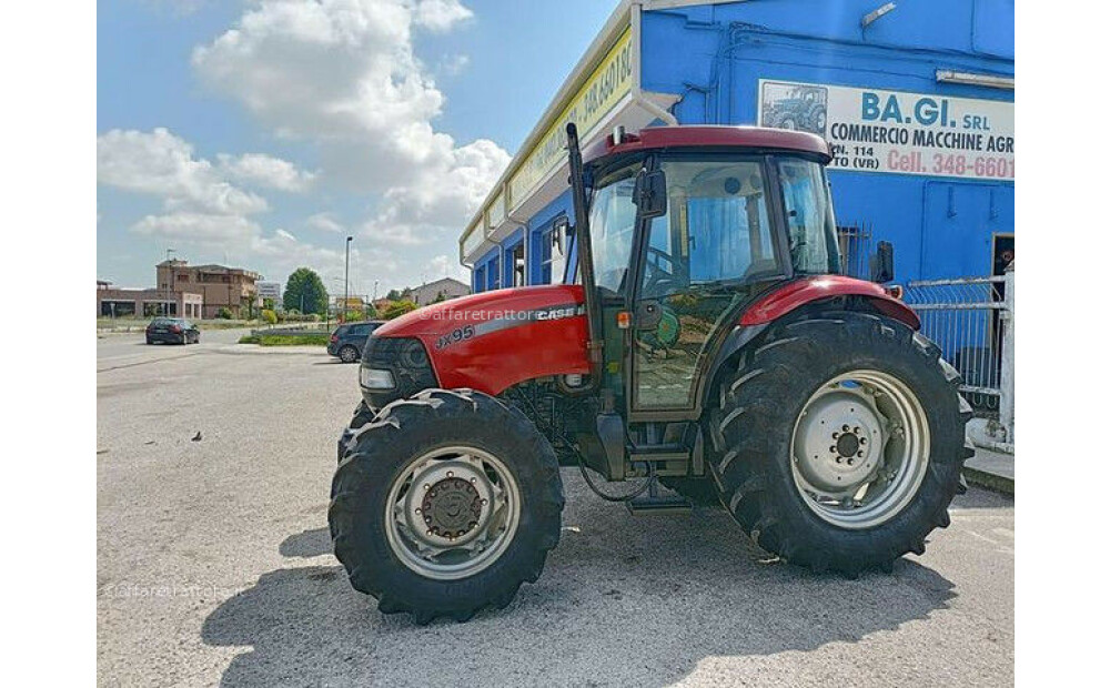 Case-Ih JX95 Usado - 2