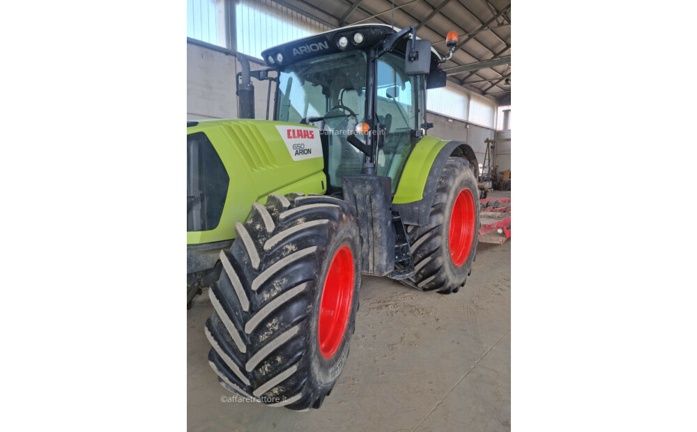 Claas ARION 650 Usado - 1