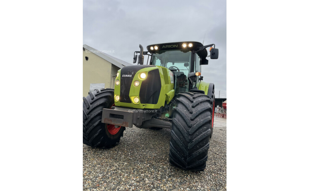 Claas ARION 650 Usado - 2