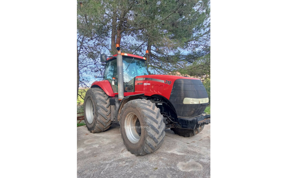 Case-Ih MAGNUM 310 Usado - 1