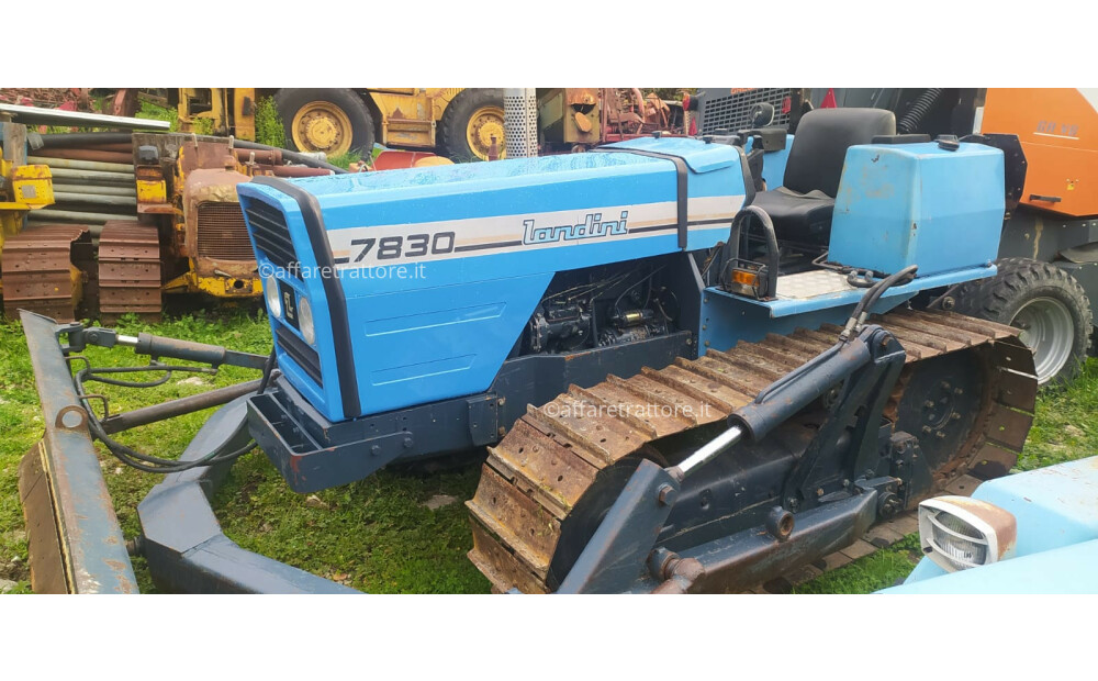 Tractor de orugas Landini C 7830 Usado con bulldozer - 13