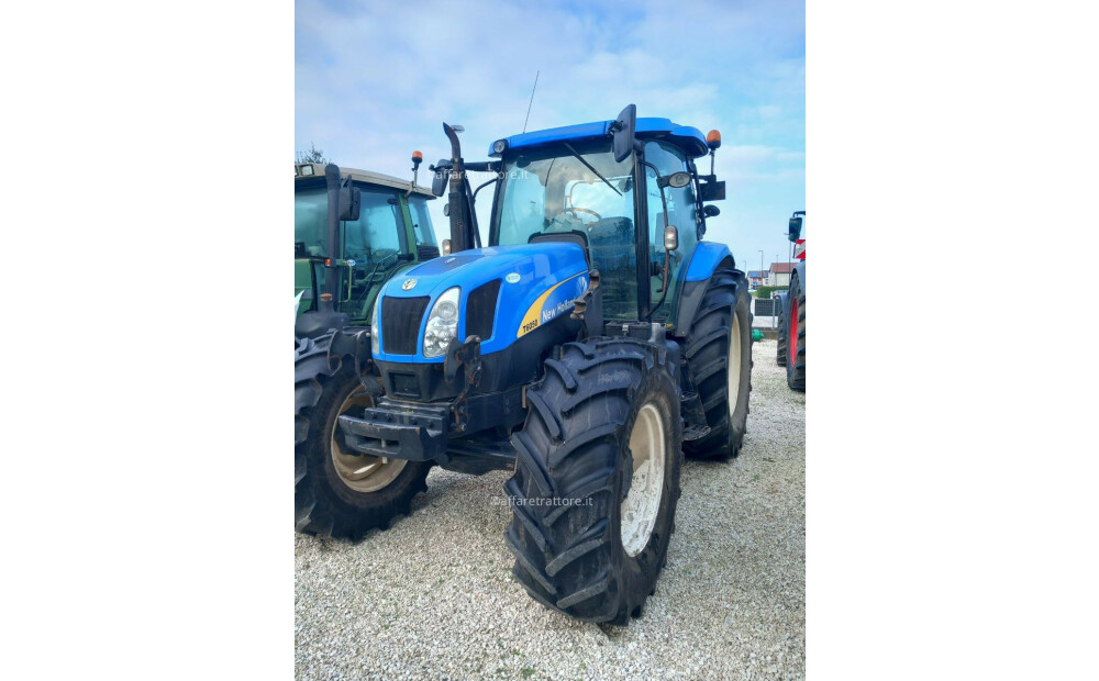 New Holland T6050 Usado - 1