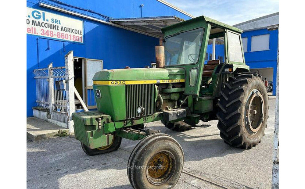 John Deere 4230 Usado - 2