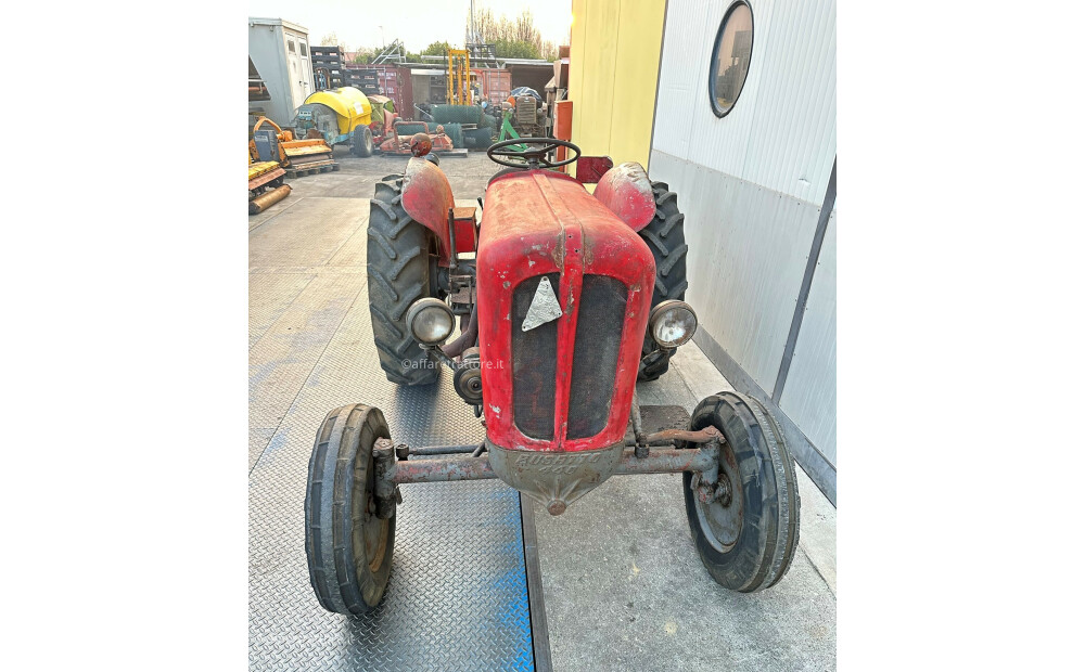 Tractor Busatto 440 - 35 CV - 11