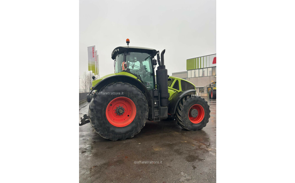 Claas AXION 950 Usado - 11