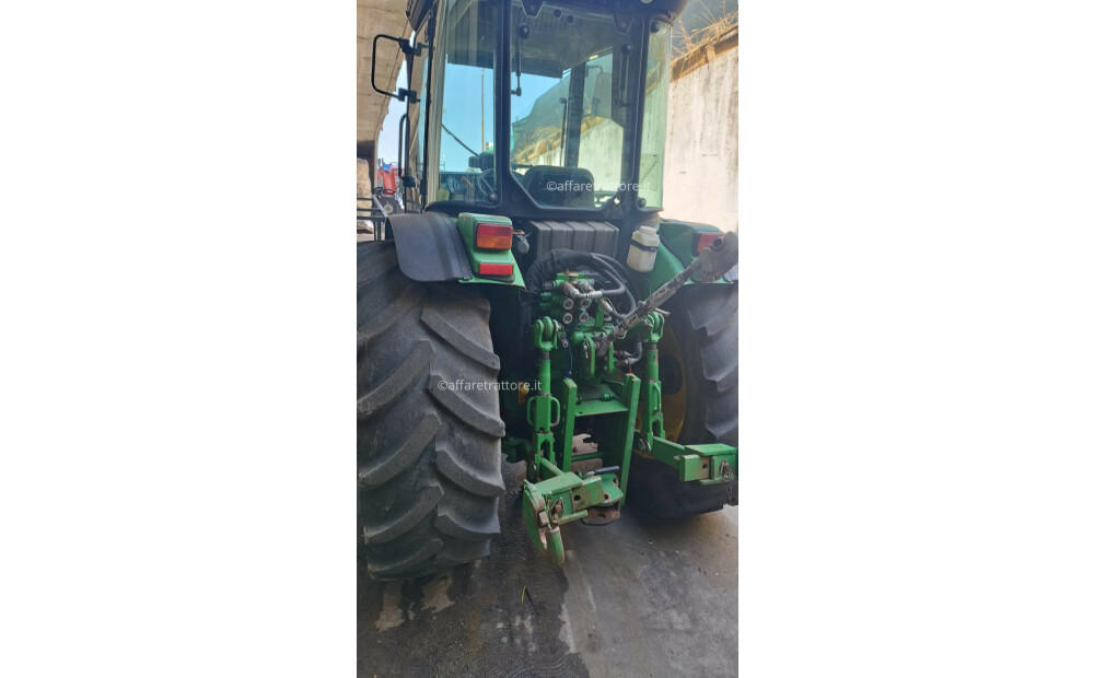 John Deere 5615f Usado - 4