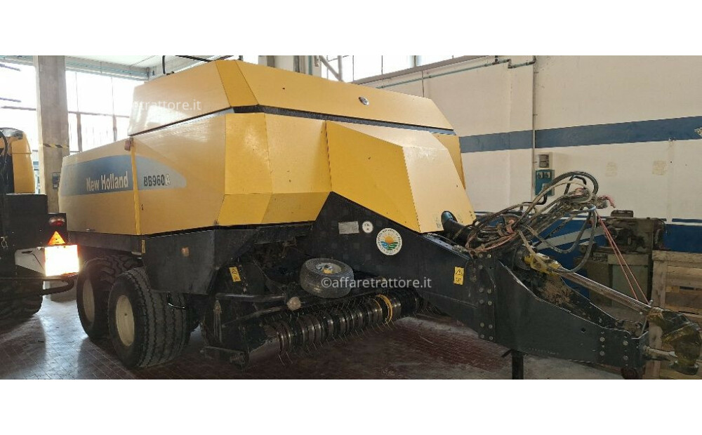 New Holland BB960A Usado - 1