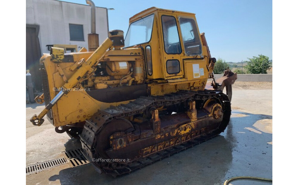 Caterpillar D6D Usato - 1