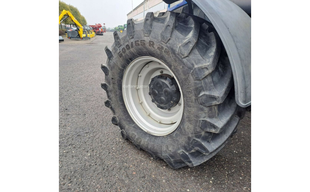 New Holland T7.270 AUTOCOMMAND BLUE POWER Usado - 8