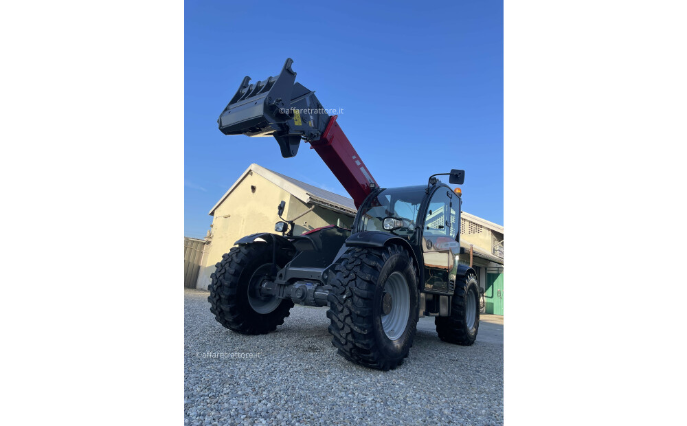 MASSEY FERGUSON th 8043 Usado - 1