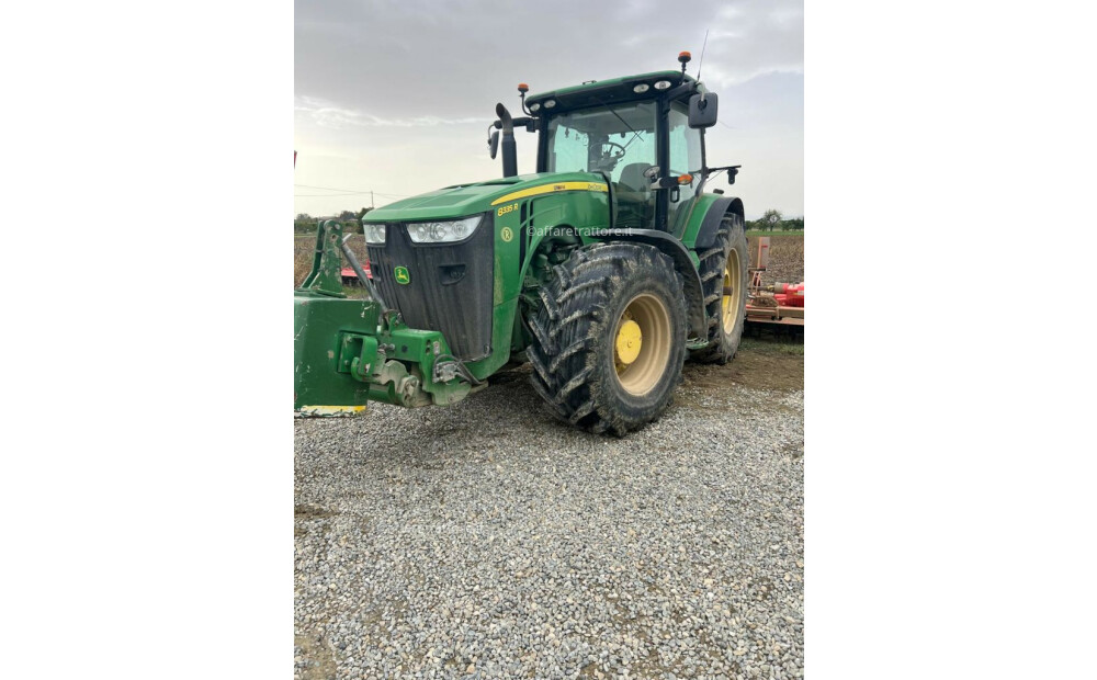 John Deere 8335R Usado - 2