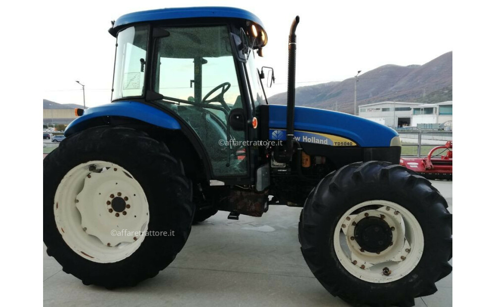 New Holland TD5040 Usato - 4