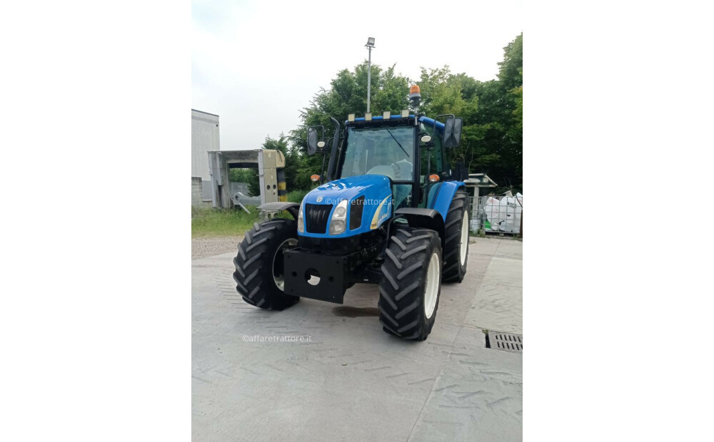 New Holland T5050 Usado - 7