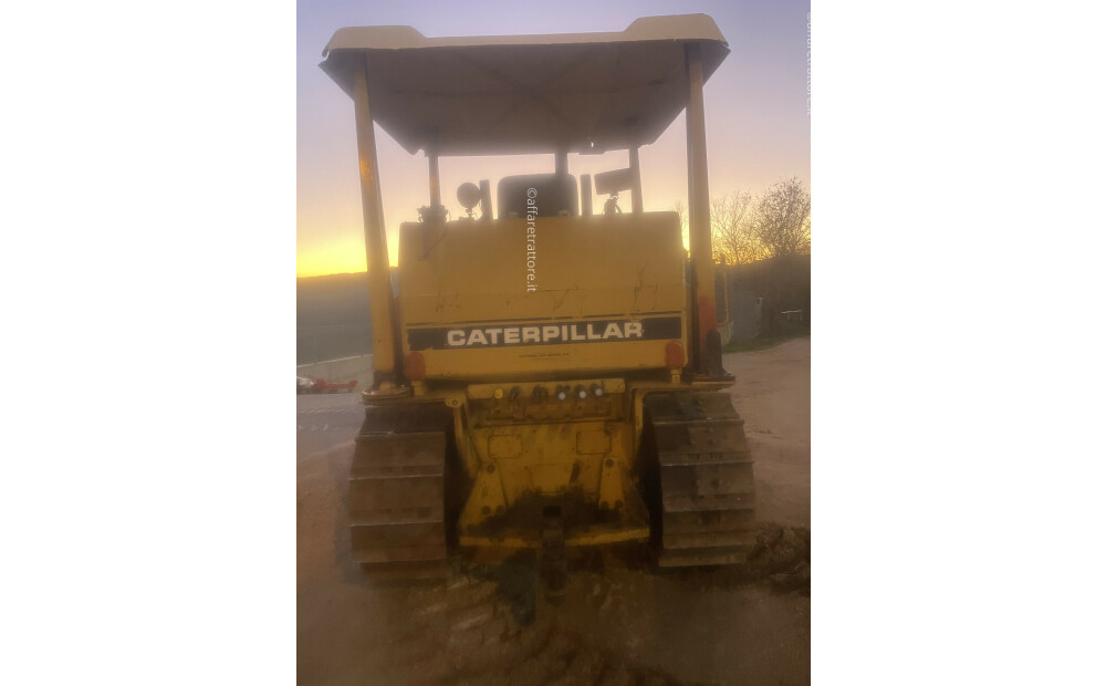 Caterpillar d4 e sa Usado - 3