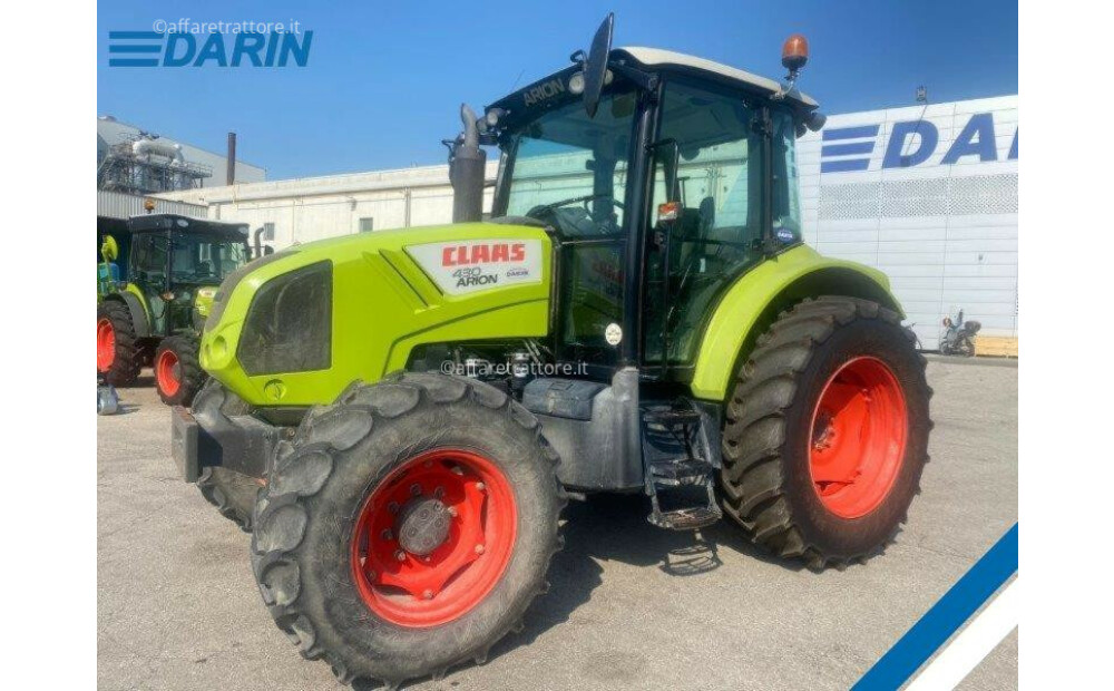 Claas ARION 430 Usado - 1