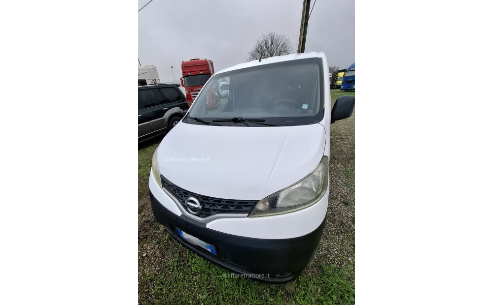 Nissan NV200 M20EN11 Usado - 3