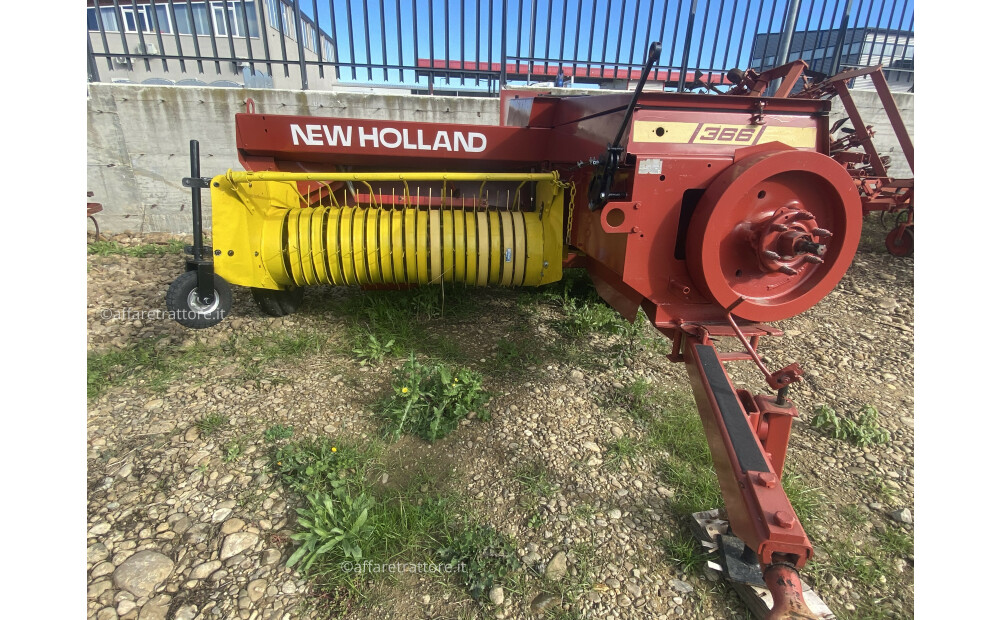 New Holland Usato - 1