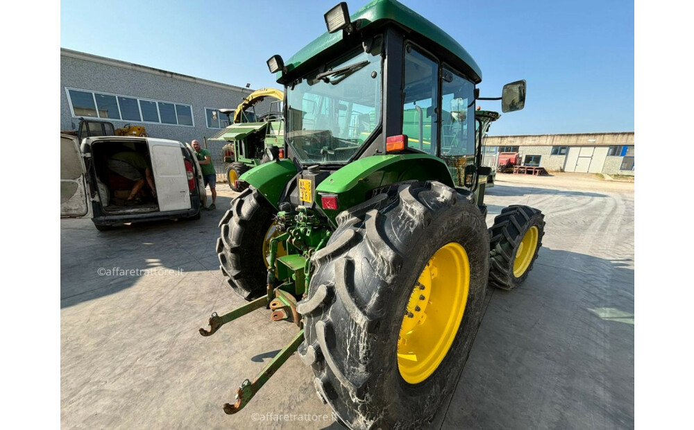 John Deere 5500 Usado - 3