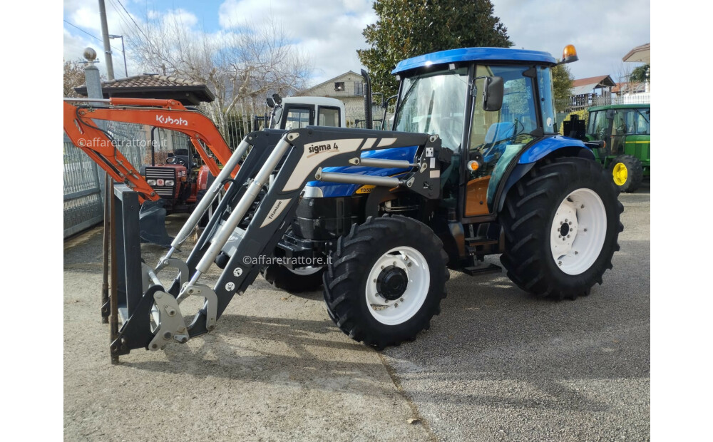 New Holland TD5050 Usado - 1