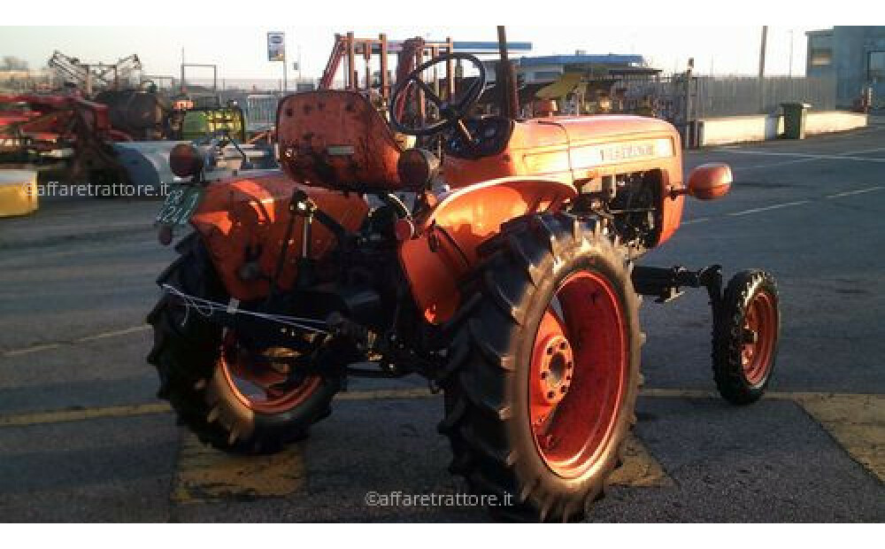 TRACTOR AGRICOLA FIAT 215 USADO - 2