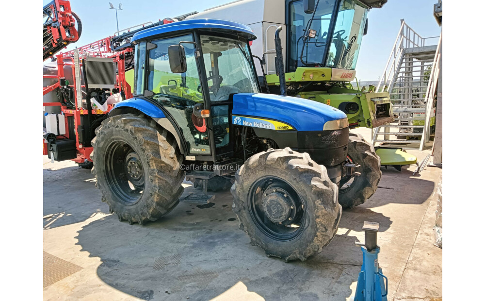 New Holland TD95 Usado - 10