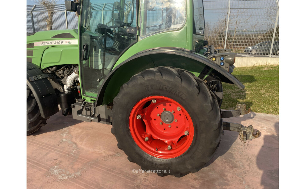 Fendt 210 VARIO Usado - 8