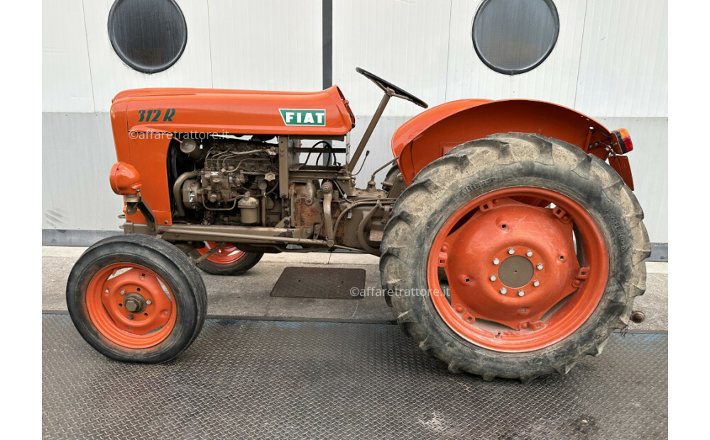 Tractor Fiat 312R - 16