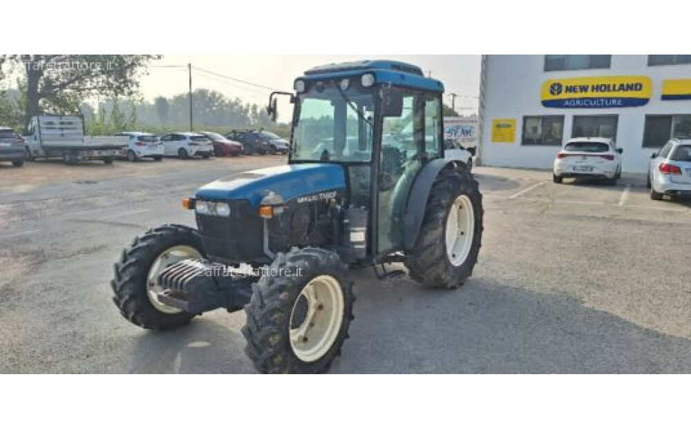 New Holland TN90F Usado - 1