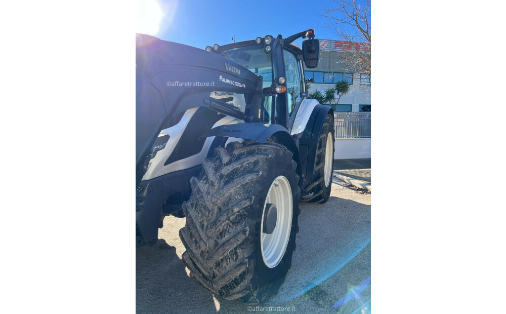 Valtra T255 VERSU Usado - 1