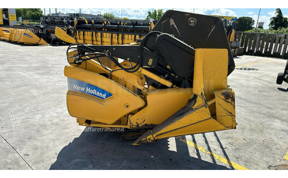 Barra de soja fija Bastidor New Holland Superflex 6.10 YBC729363 – X CX Características opcionales - 3