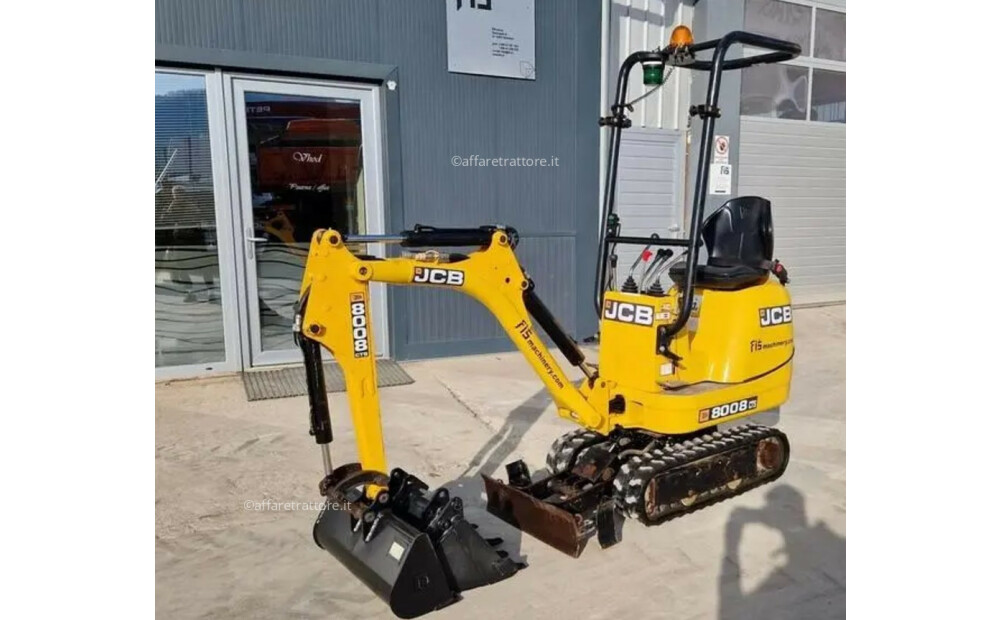 JCB 8008 CTS Usado - 1