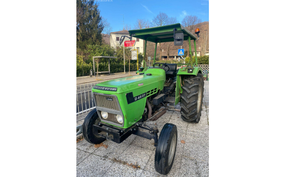 Deutz-Fahr D 4507 Usado - 2