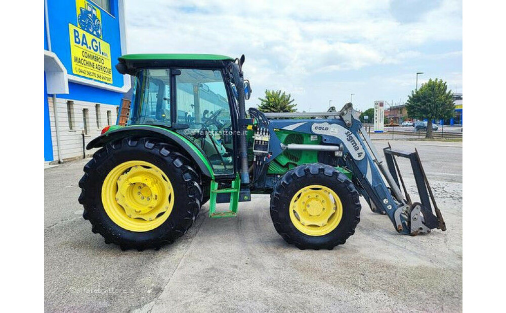 John Deere 5820 Usado - 5