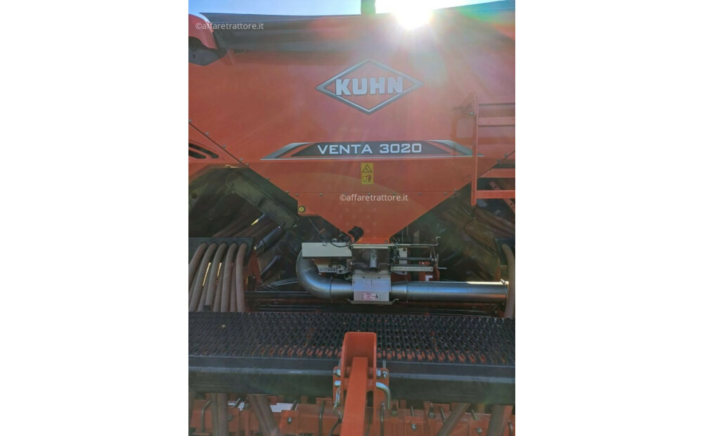 Kuhn VENTA + Kuhn HR3040 Usado - 3