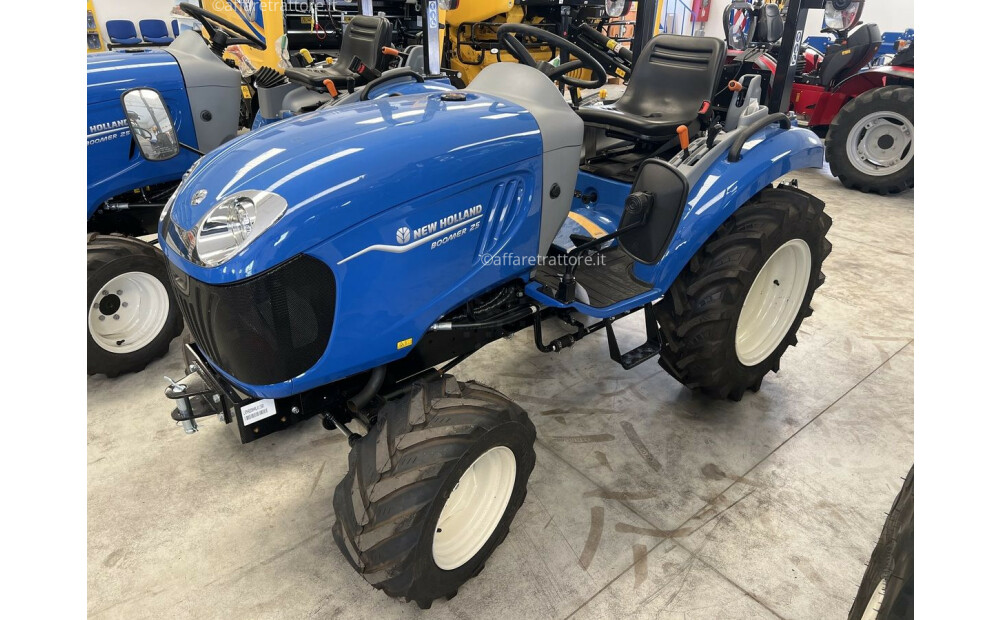 New Holland BOOMER 25 Nuevo - 3