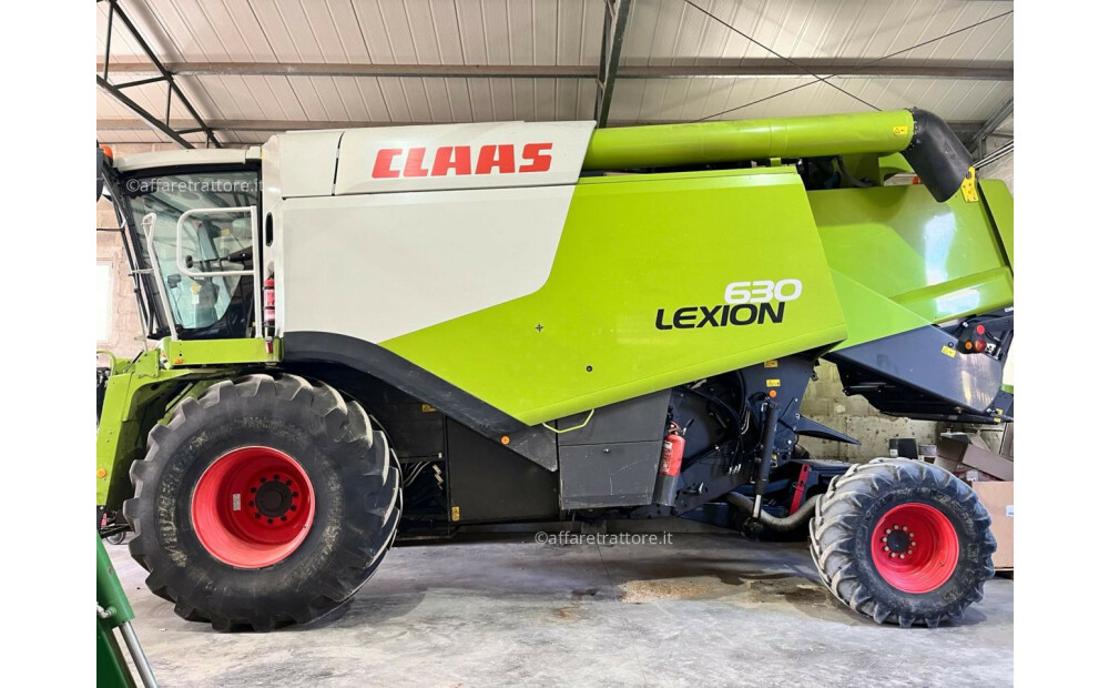 CLAAS LEXION 630 MONTANA AUTONIVELANTE Usado - 1