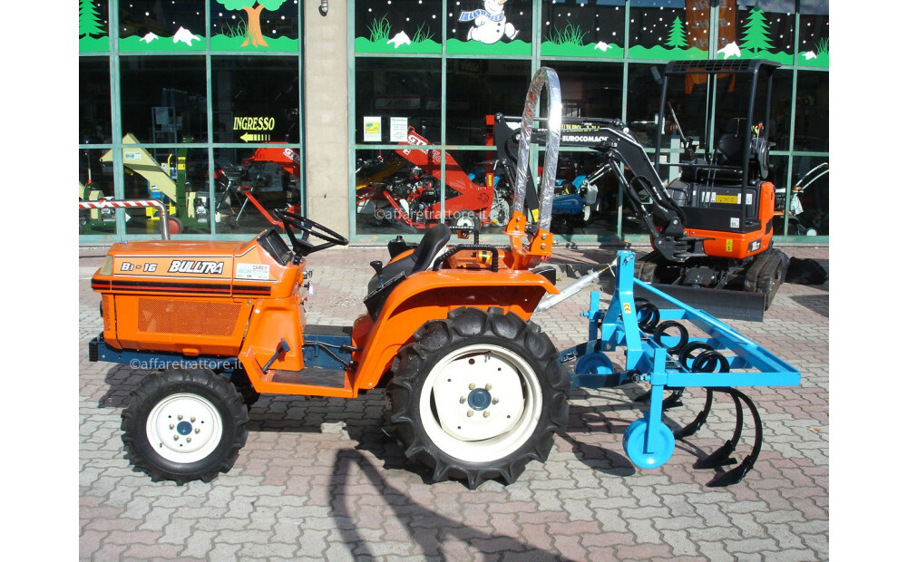 Kubota Bulltra B1-16 Usato - 5