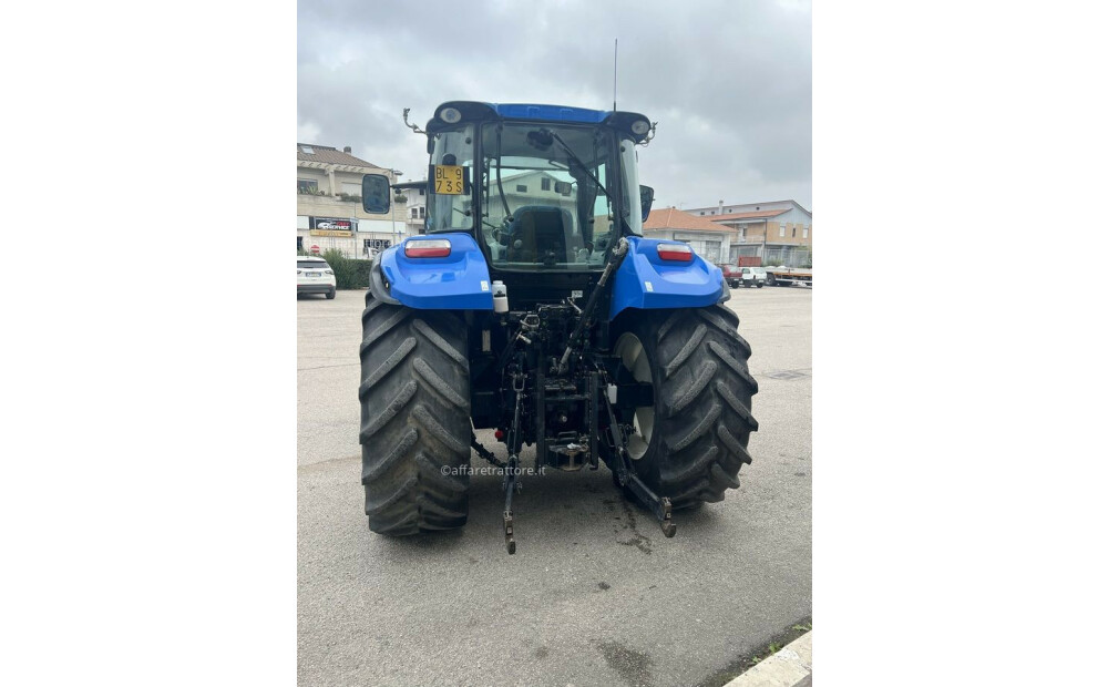 New Holland T5.115 Electro Comando Usado - 8