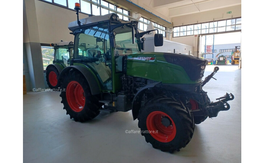 Fendt 211F Usado - 3