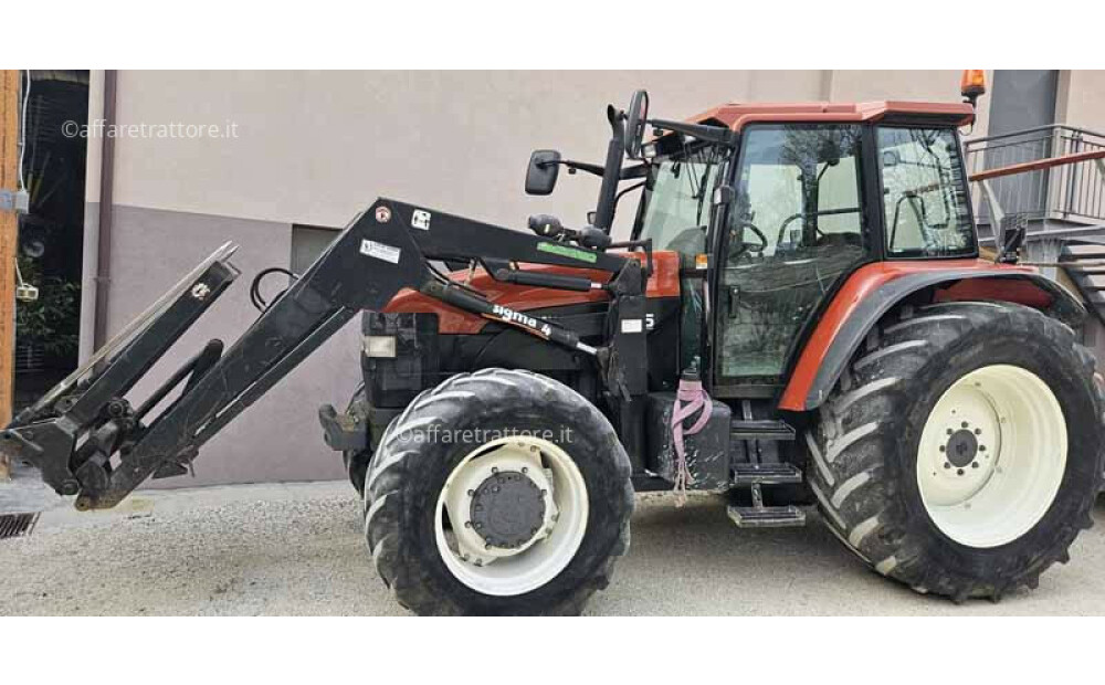 New Holland M135 Usado - 1