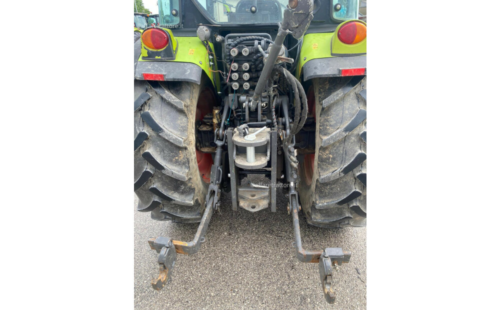 Tractor CLAAS NEXOS 240 VL / 180 - 6