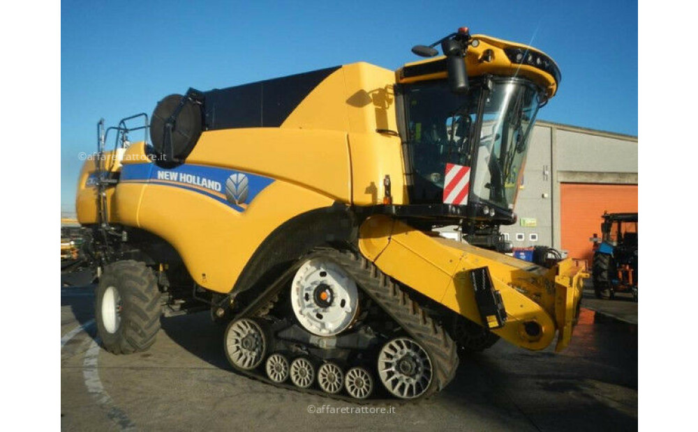 New Holland CX 7.90 SmartTrack Usado - 2