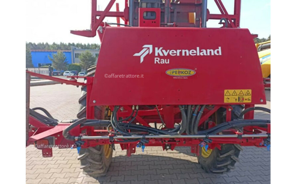 Kverneland 3800l 24 travi Usado - 5