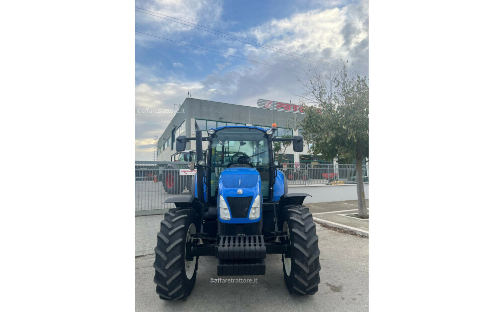 New Holland T5.115 Usado - 3