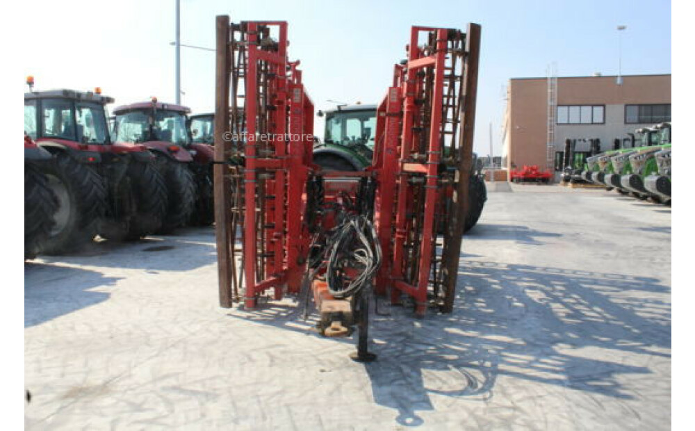 Agrimec DOMINATOR SERIE 6000 Usado - 1