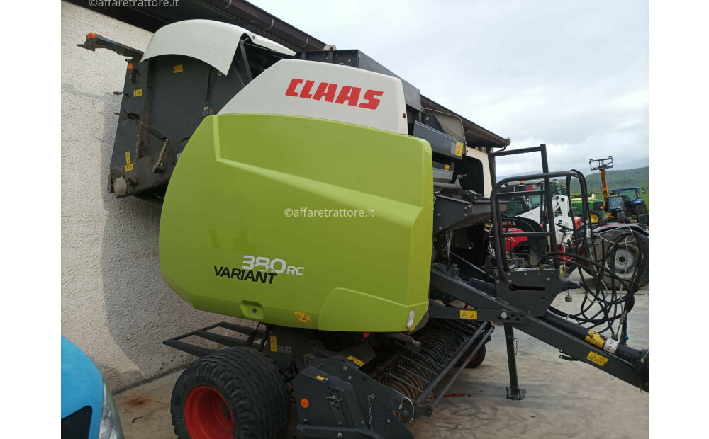 Claas Variant 380 RC Usado - 1