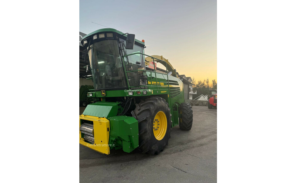 John Deere 7500 4 ruote motrici Usado - 9