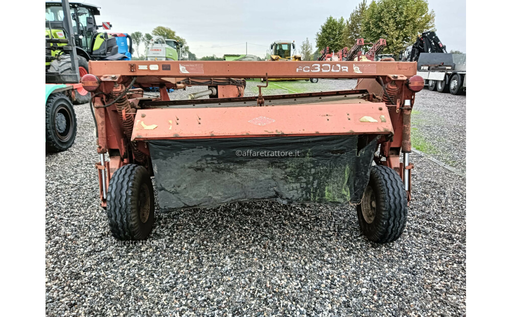 Kuhn fc 300 Usado - 2